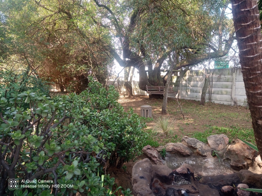 3 Bedroom Property for Sale in Selcourt Gauteng
