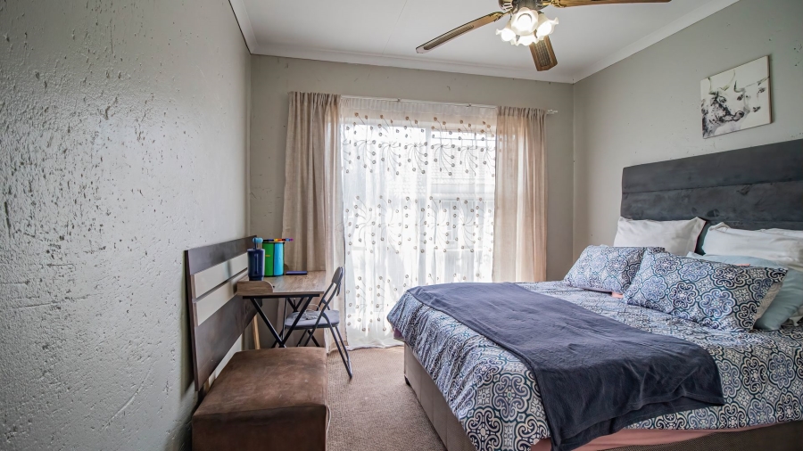 2 Bedroom Property for Sale in Ravenswood Gauteng