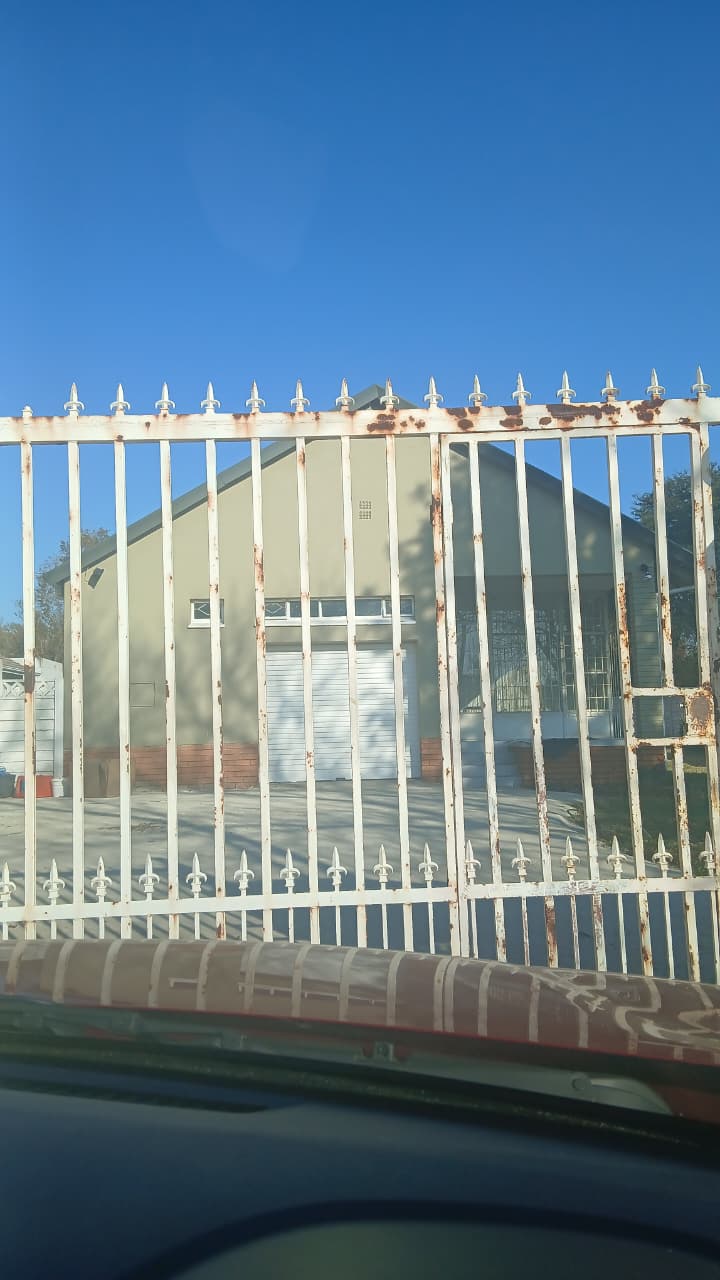 To Let 4 Bedroom Property for Rent in Illiondale Gauteng