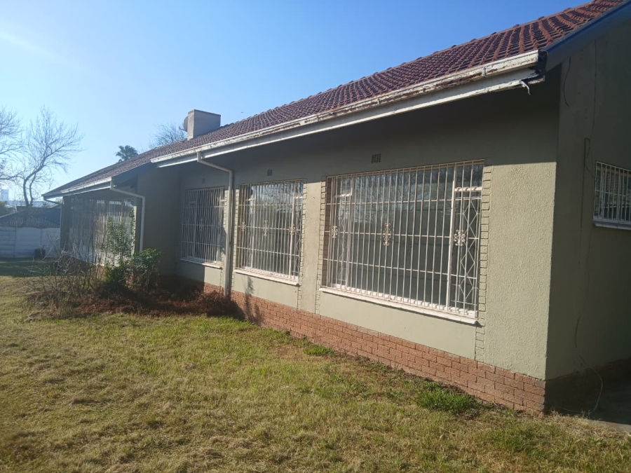 To Let 4 Bedroom Property for Rent in Illiondale Gauteng