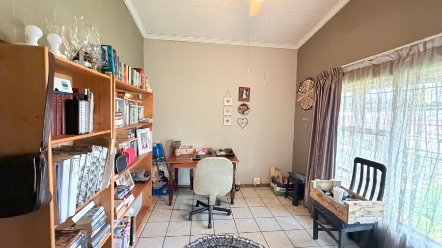 4 Bedroom Property for Sale in Moregloed Gauteng
