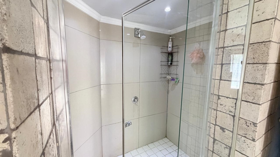 4 Bedroom Property for Sale in Moregloed Gauteng