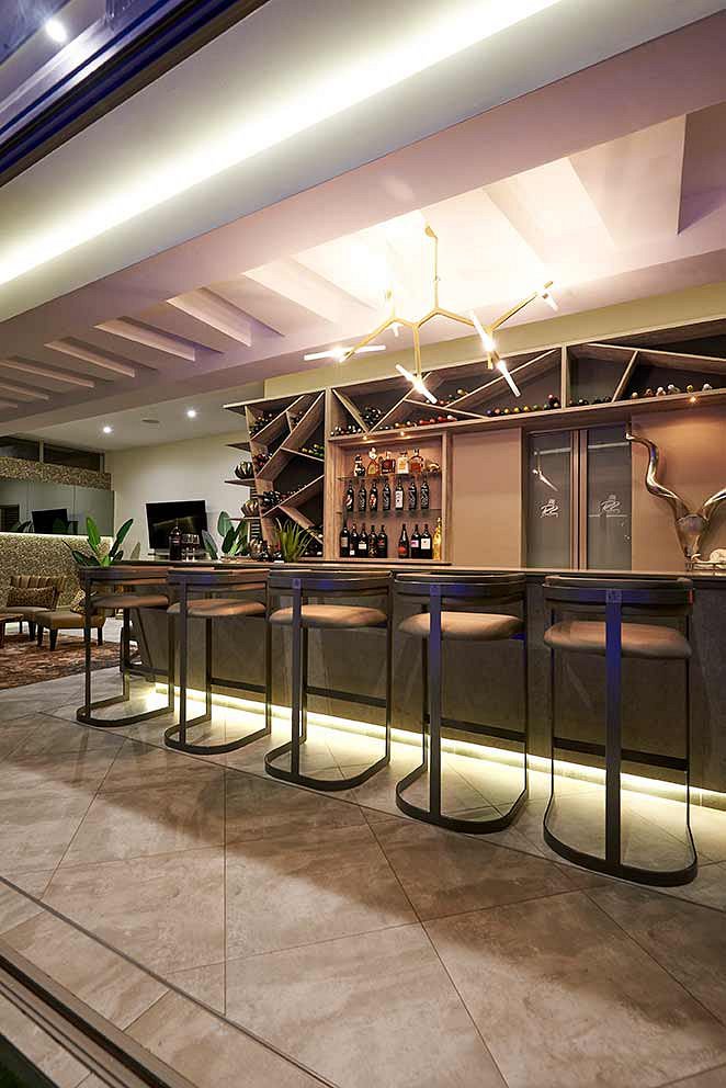 Commercial Property for Sale in Silver Lakes Golf Estate Gauteng