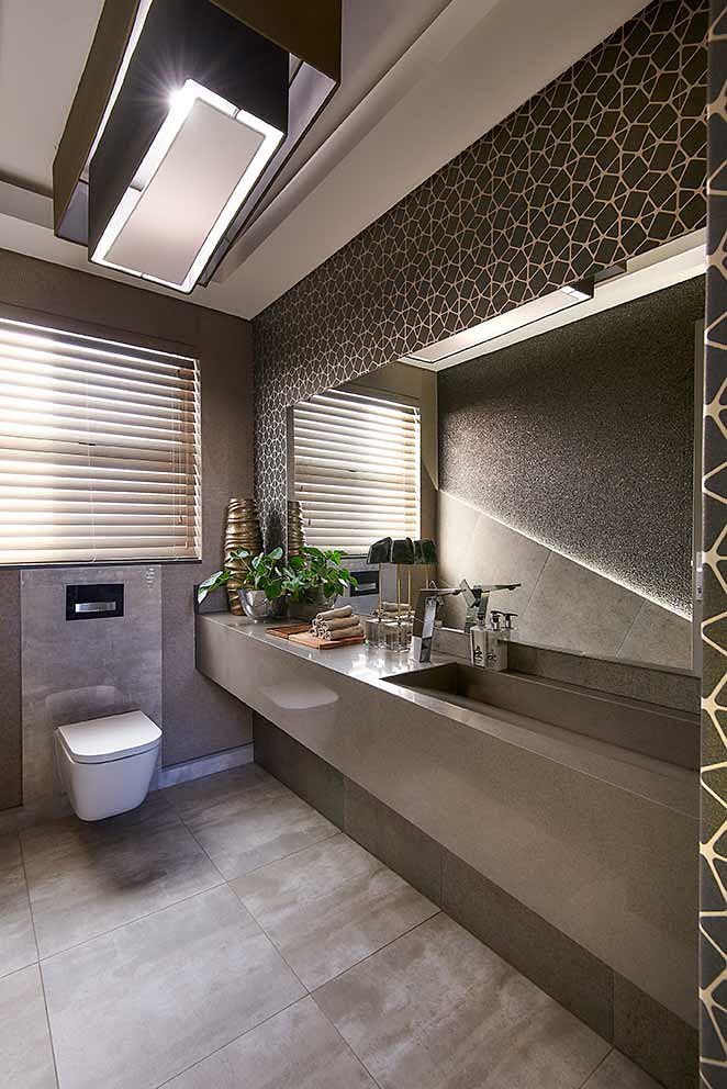 Commercial Property for Sale in Silver Lakes Golf Estate Gauteng