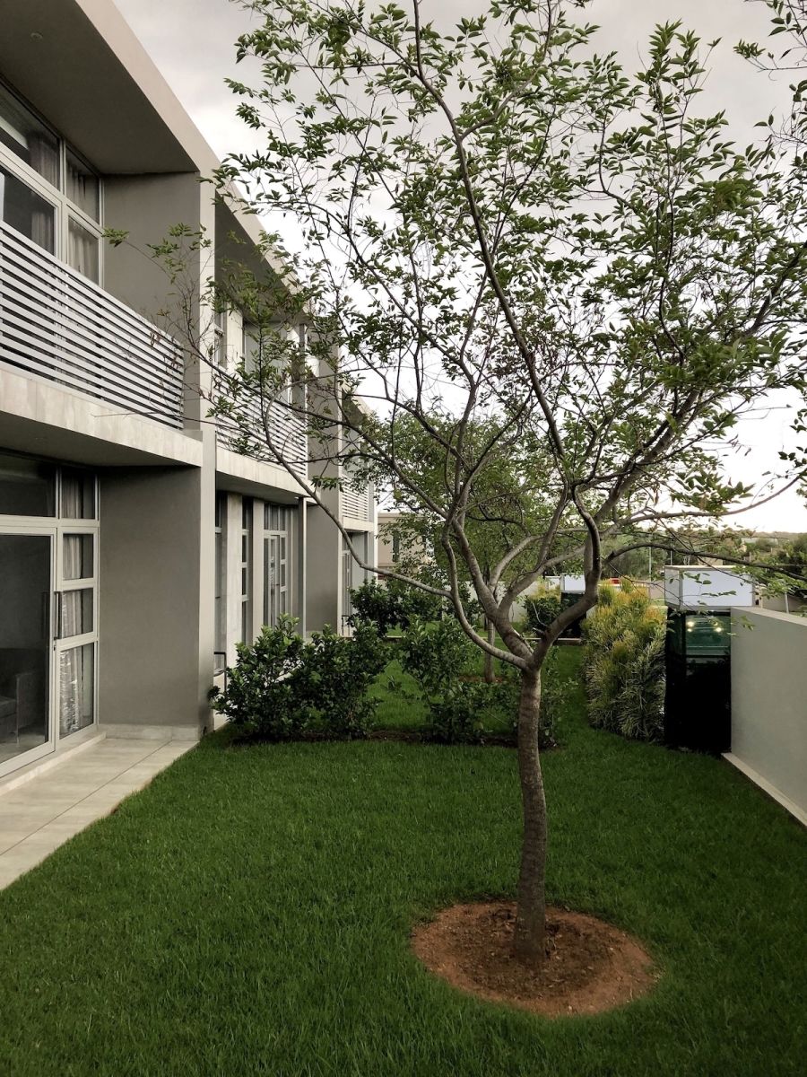 Commercial Property for Sale in Silver Lakes Golf Estate Gauteng