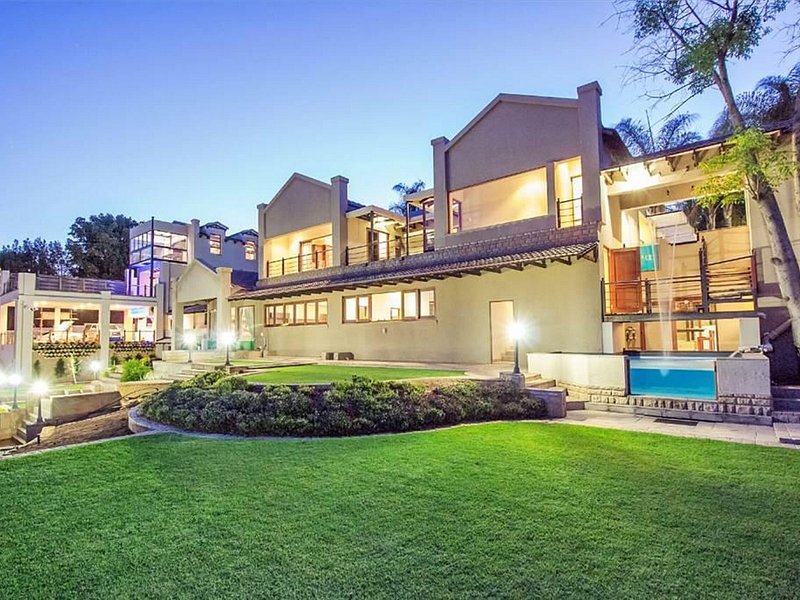 Commercial Property for Sale in Waterkloof Ridge Gauteng