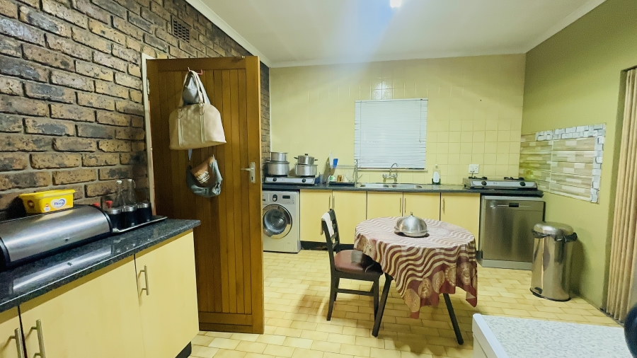 3 Bedroom Property for Sale in Dalpark Gauteng