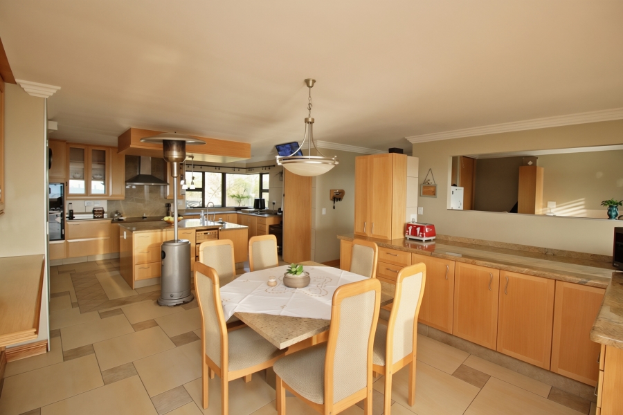 4 Bedroom Property for Sale in Bedfordview Gauteng