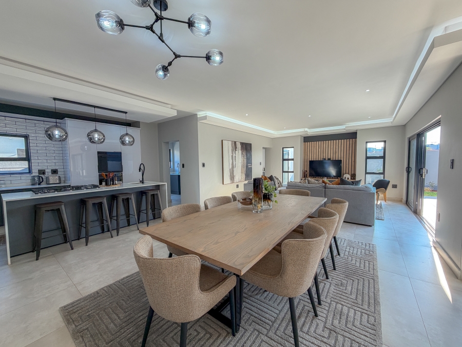 4 Bedroom Property for Sale in Fountainbrook Estate Gauteng