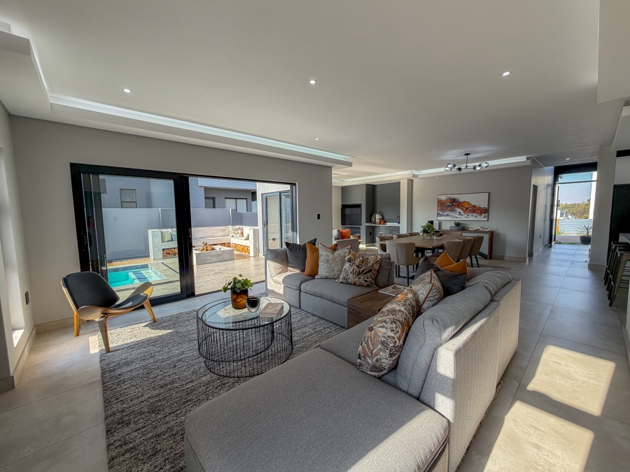 4 Bedroom Property for Sale in Fountainbrook Estate Gauteng