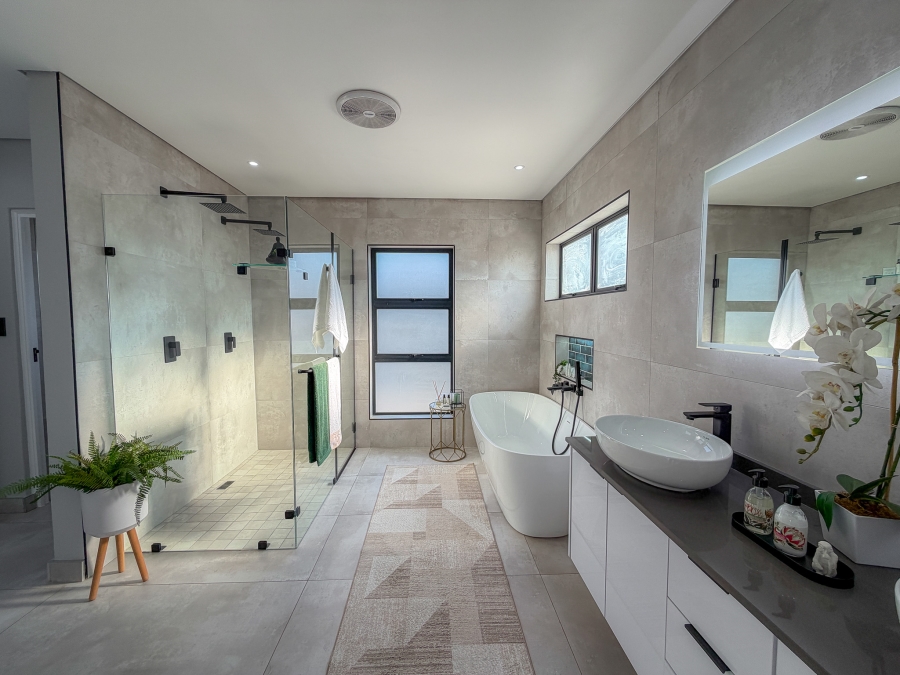4 Bedroom Property for Sale in Fountainbrook Estate Gauteng