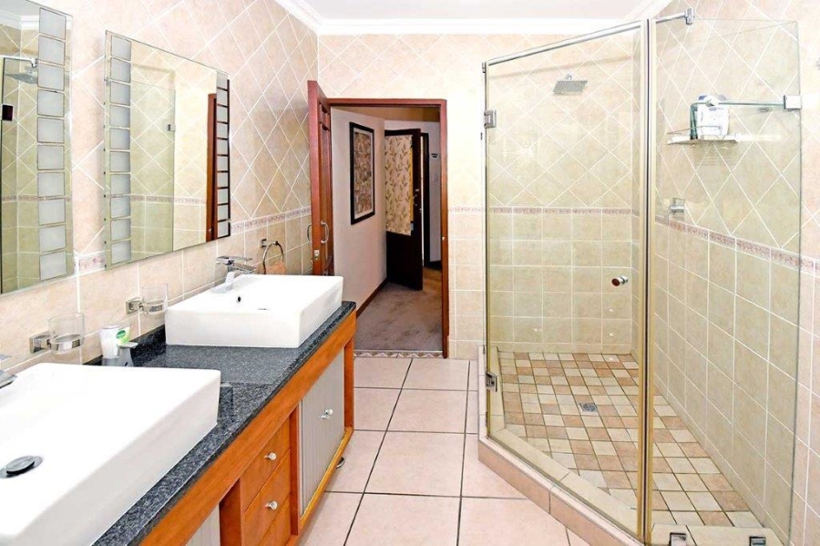 3 Bedroom Property for Sale in Craighall Gauteng