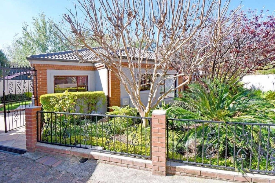3 Bedroom Property for Sale in Craighall Gauteng