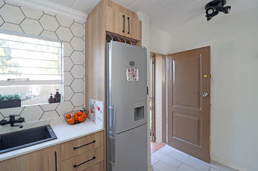 2 Bedroom Property for Sale in Dowerglen Ext 4 Gauteng