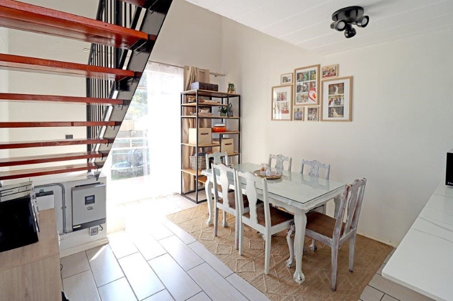 2 Bedroom Property for Sale in Dowerglen Ext 4 Gauteng