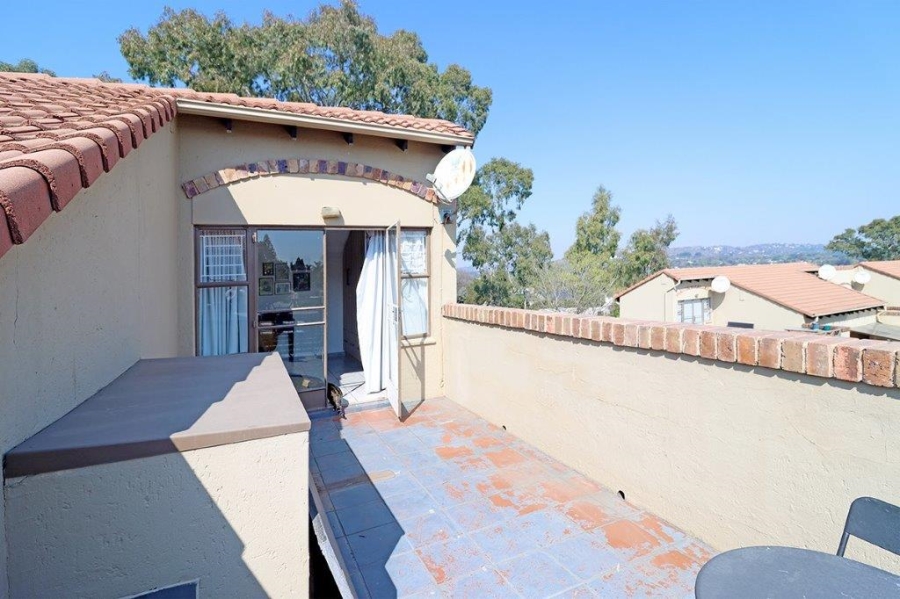 2 Bedroom Property for Sale in Dowerglen Ext 4 Gauteng