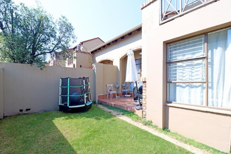 2 Bedroom Property for Sale in Dowerglen Ext 4 Gauteng