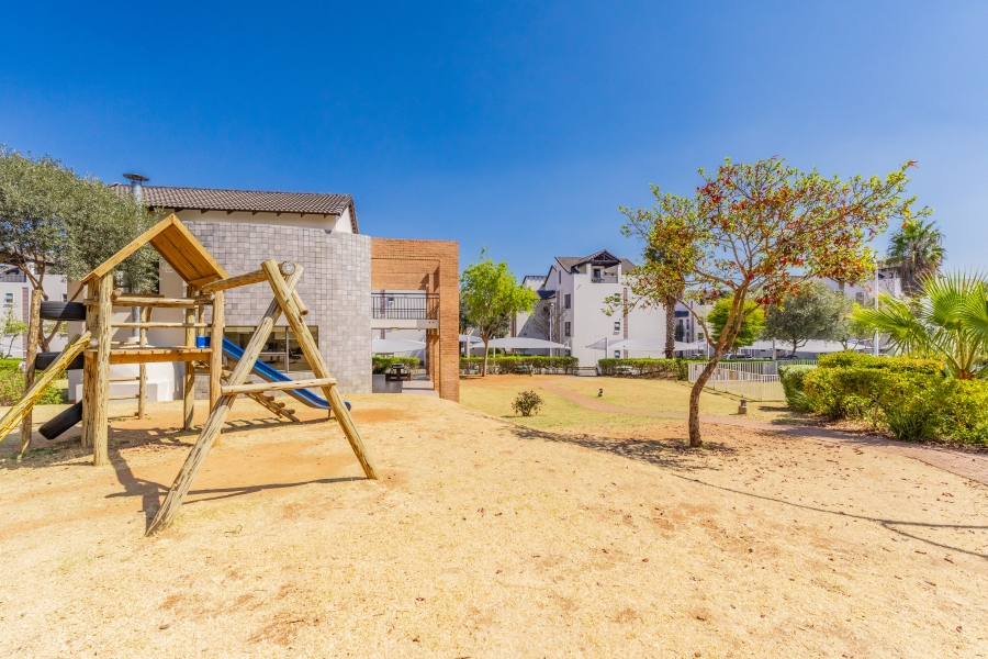 2 Bedroom Property for Sale in Dainfern Gauteng