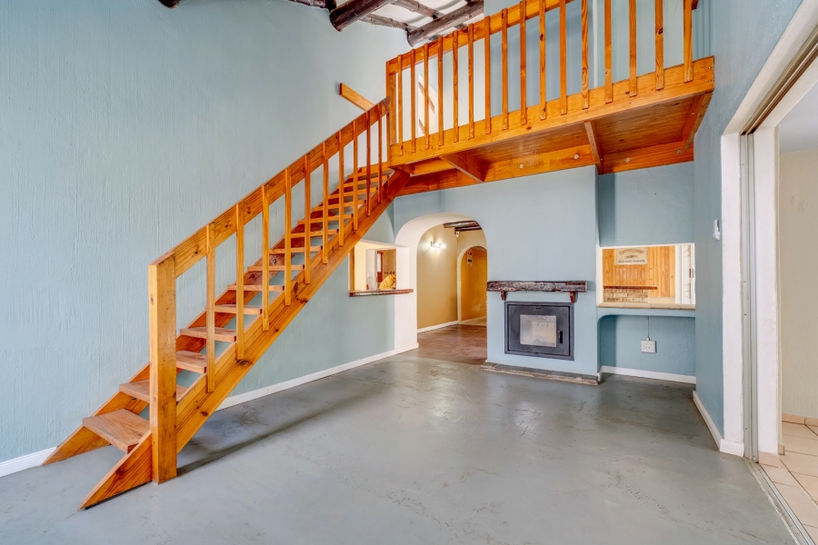 5 Bedroom Property for Sale in Weltevreden Park Gauteng