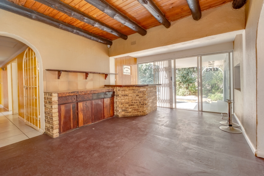 5 Bedroom Property for Sale in Weltevreden Park Gauteng