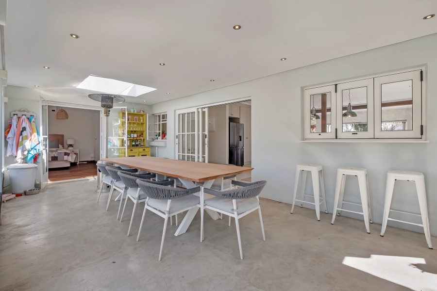 3 Bedroom Property for Sale in Linden Gauteng