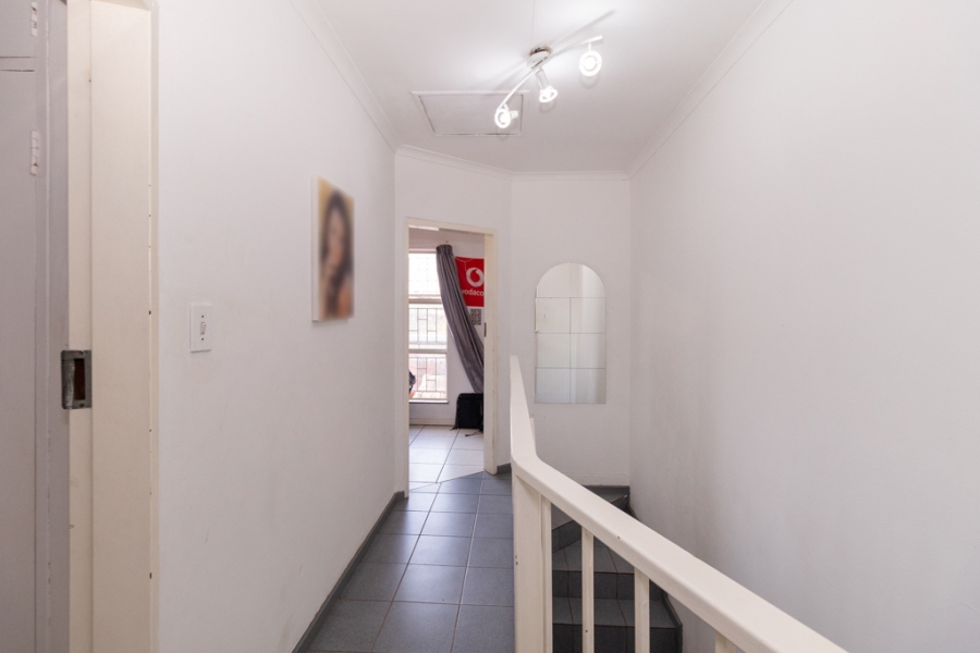 2 Bedroom Property for Sale in Dorandia Gauteng