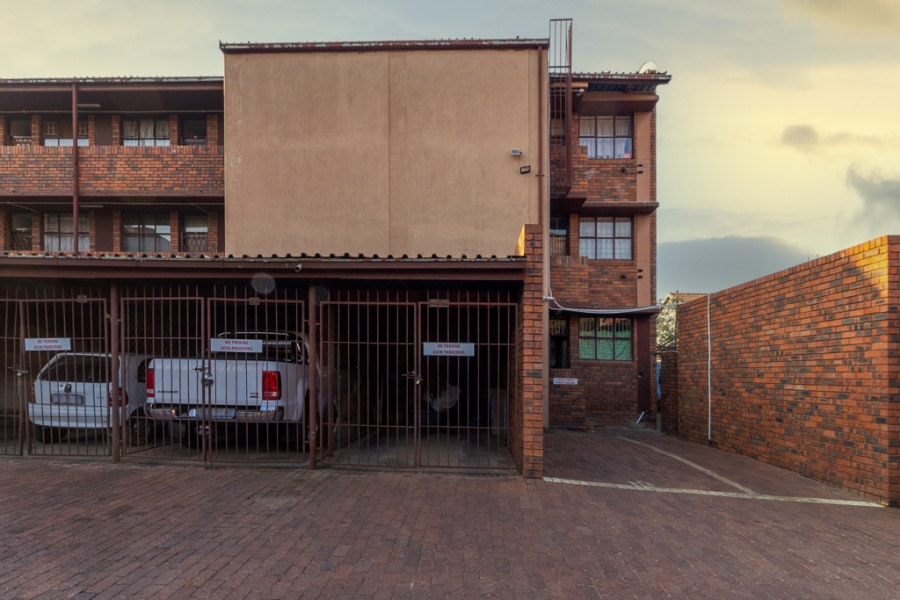 2 Bedroom Property for Sale in Pretoria North Gauteng