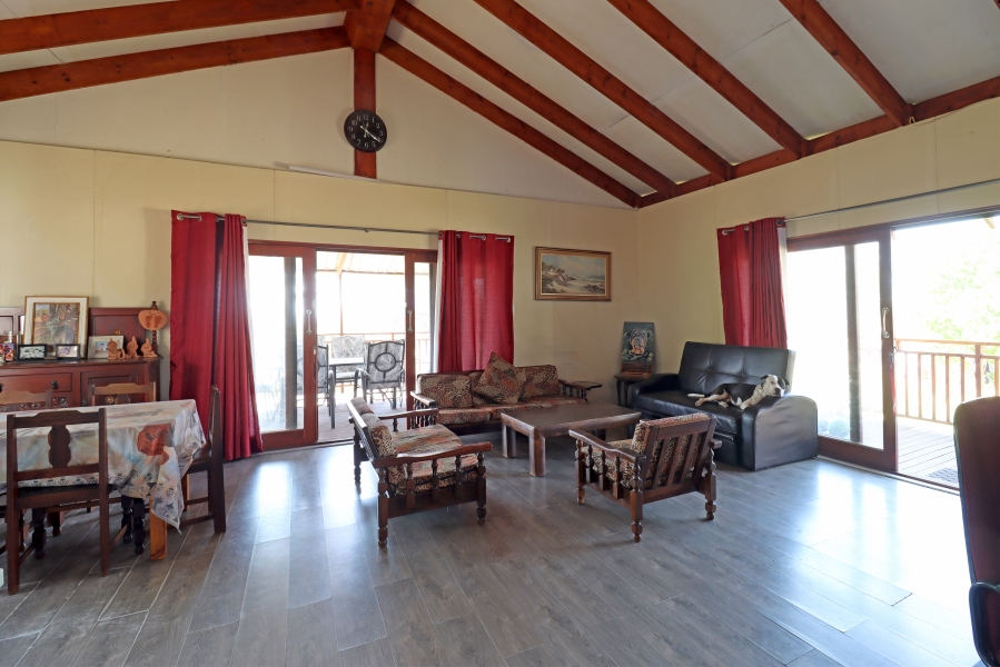 8 Bedroom Property for Sale in Mnandi Gauteng