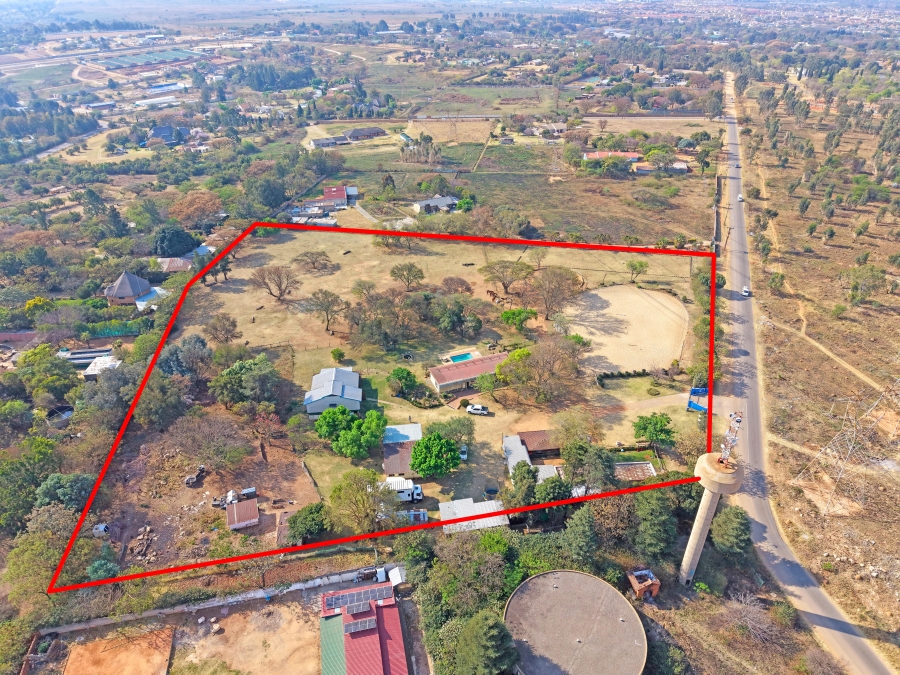 8 Bedroom Property for Sale in Mnandi Gauteng