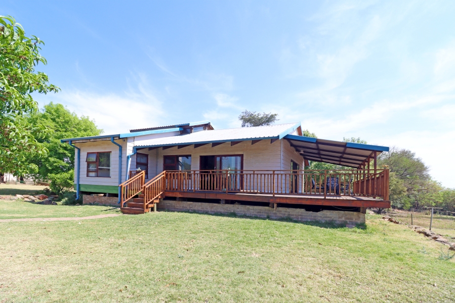 8 Bedroom Property for Sale in Mnandi Gauteng