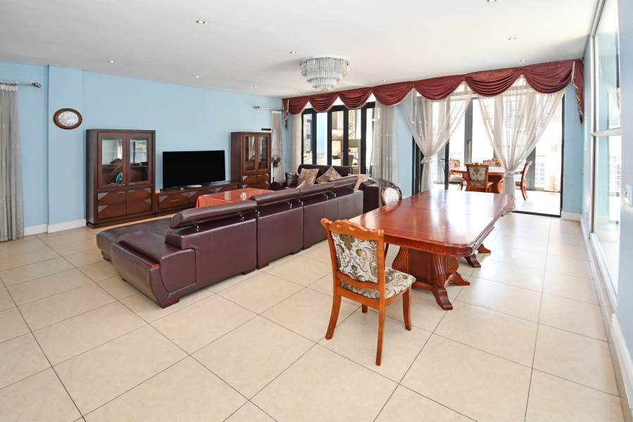 4 Bedroom Property for Sale in Waterfall Country Village Gauteng