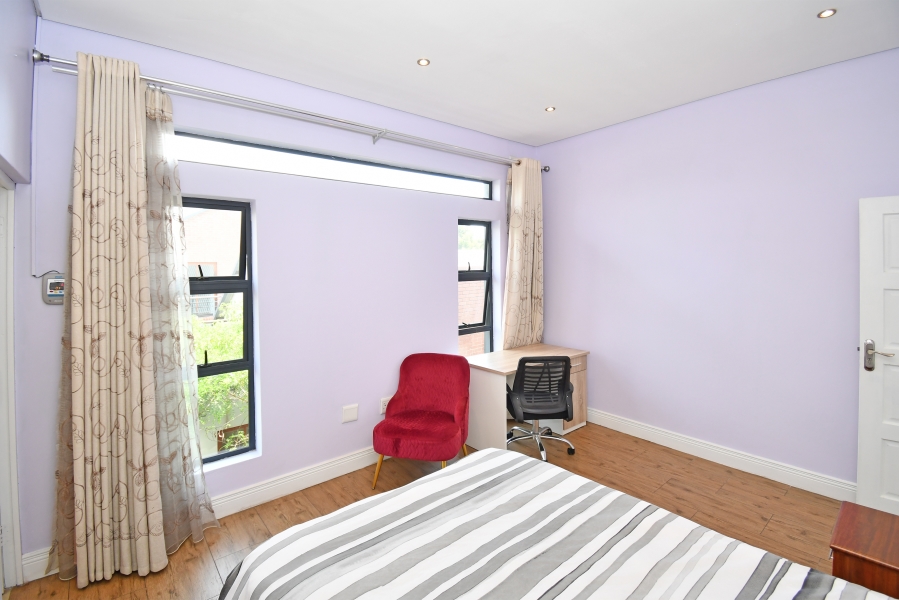 4 Bedroom Property for Sale in Waterfall Country Village Gauteng