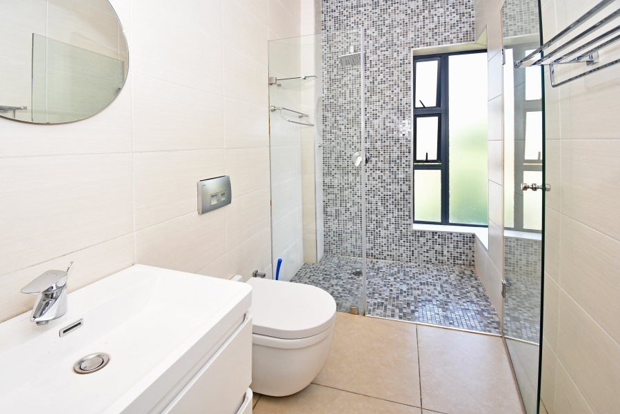 4 Bedroom Property for Sale in Waterfall Country Village Gauteng