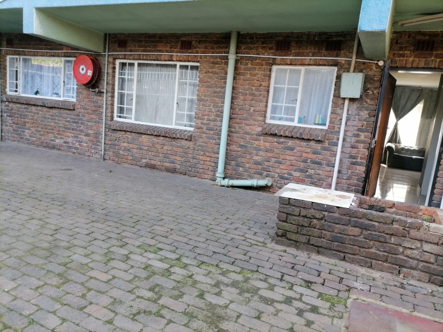 2 Bedroom Property for Sale in Kempton Park Central Gauteng