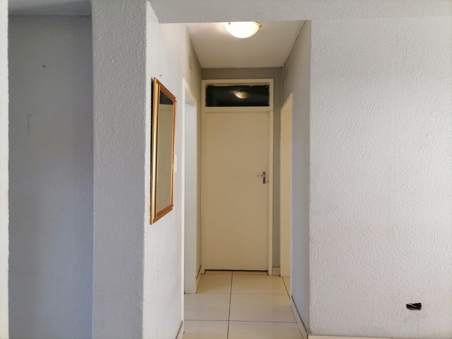2 Bedroom Property for Sale in Kempton Park Central Gauteng