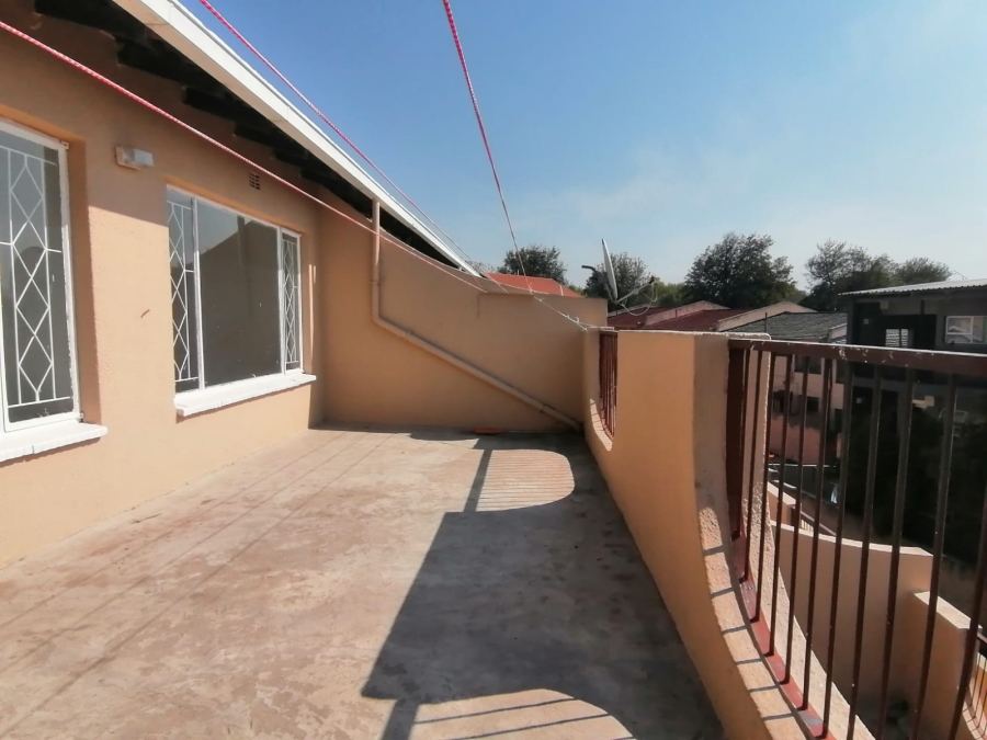 Commercial Property for Sale in Birchleigh Gauteng