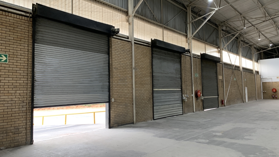 To Let Commercial Property for Rent in Longmeadow Gauteng