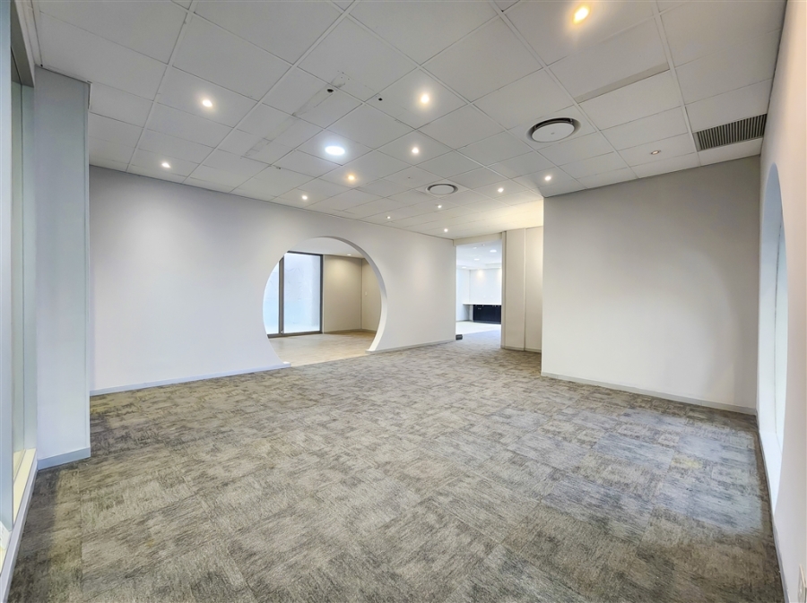 To Let Commercial Property for Rent in Magaliessig Gauteng