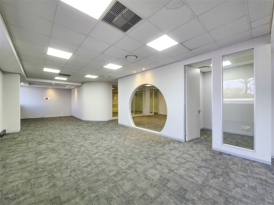 To Let Commercial Property for Rent in Magaliessig Gauteng