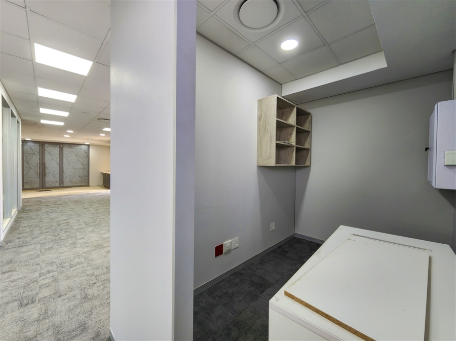 To Let Commercial Property for Rent in Magaliessig Gauteng