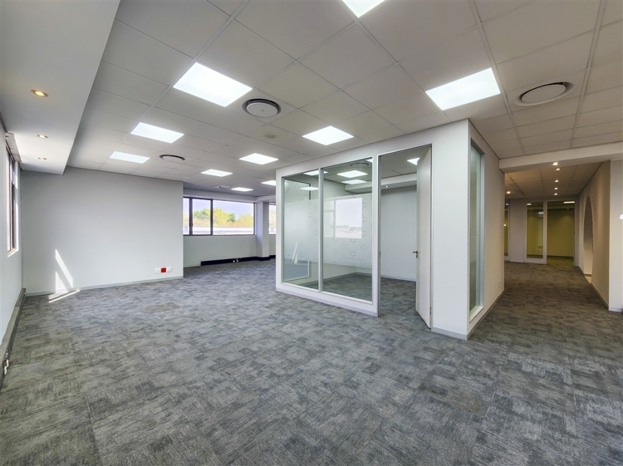 To Let Commercial Property for Rent in Magaliessig Gauteng