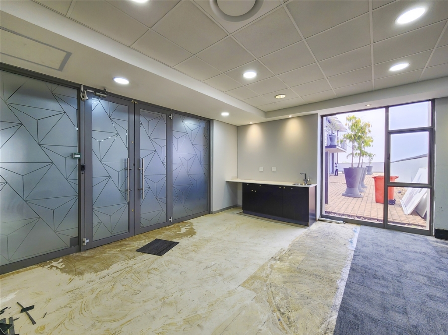 To Let Commercial Property for Rent in Magaliessig Gauteng