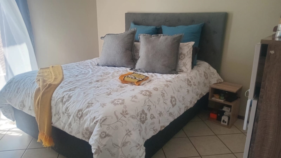 To Let 2 Bedroom Property for Rent in Terenure Gauteng