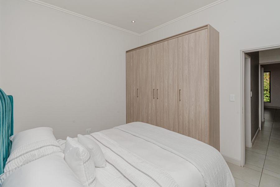 2 Bedroom Property for Sale in Broadacres Gauteng