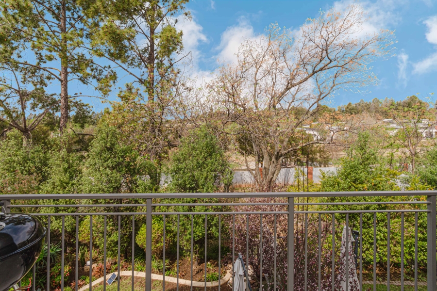 2 Bedroom Property for Sale in Broadacres Gauteng