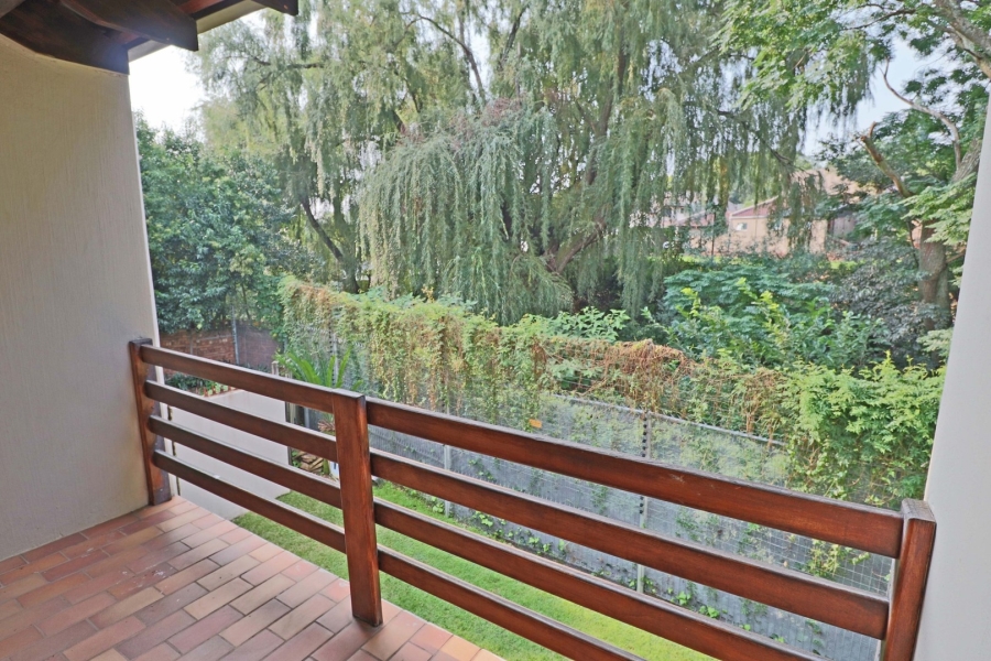 To Let 3 Bedroom Property for Rent in Bryanston Gauteng