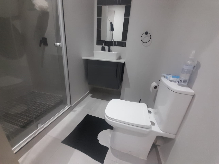 To Let 2 Bedroom Property for Rent in Bryanston Gauteng
