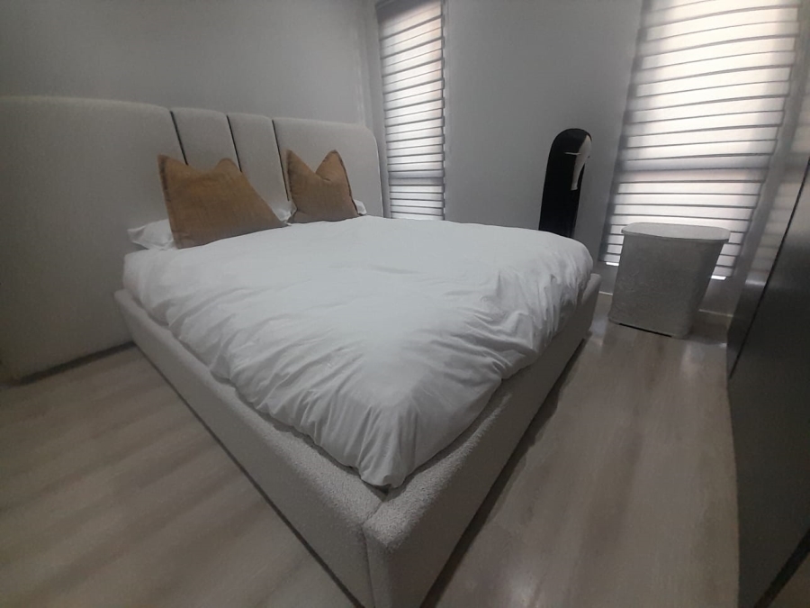 To Let 2 Bedroom Property for Rent in Bryanston Gauteng