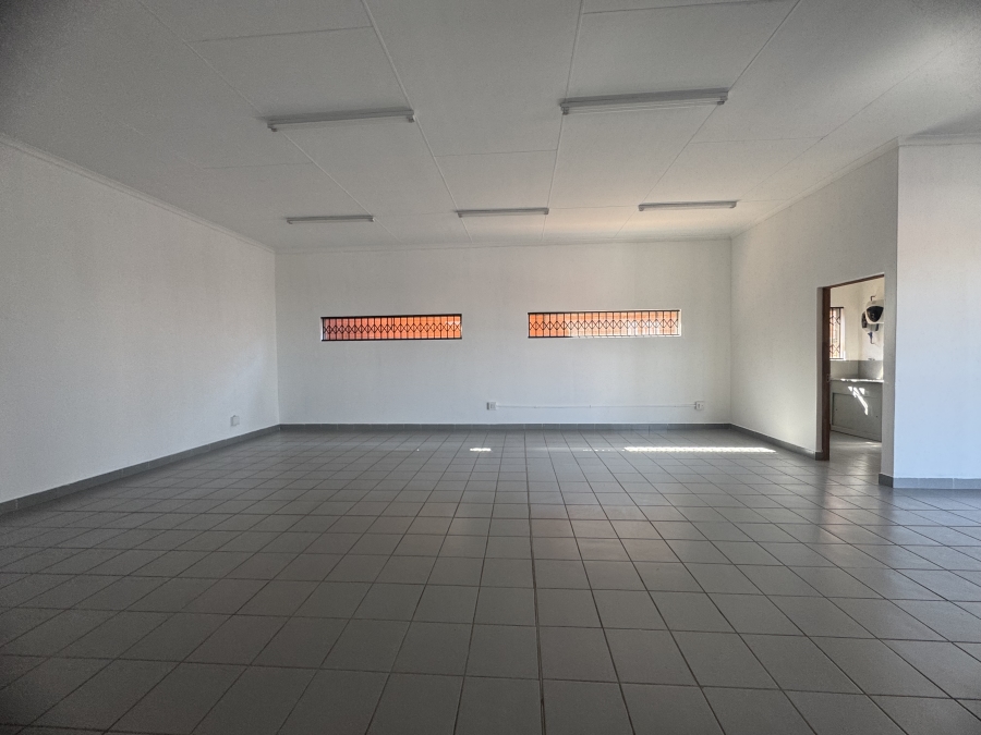 To Let Commercial Property for Rent in Hazeldene Gauteng