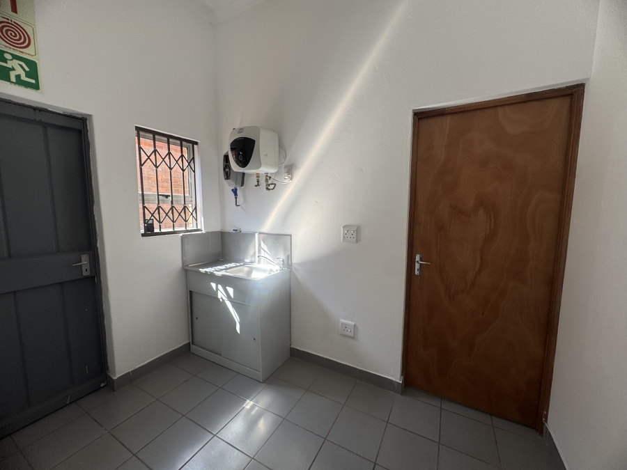To Let Commercial Property for Rent in Hazeldene Gauteng